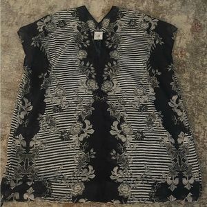 Like new!! CAbi Yacht Tunic Top Blouse M Blue White Striped Floral Sheer